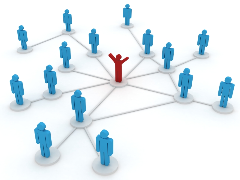 4 Ways To Maximize Your Network With Social Media